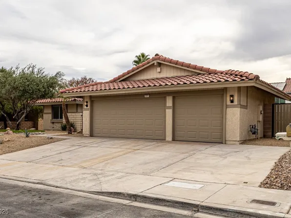 8909 Napoli Dr, Las Vegas, NV 89117