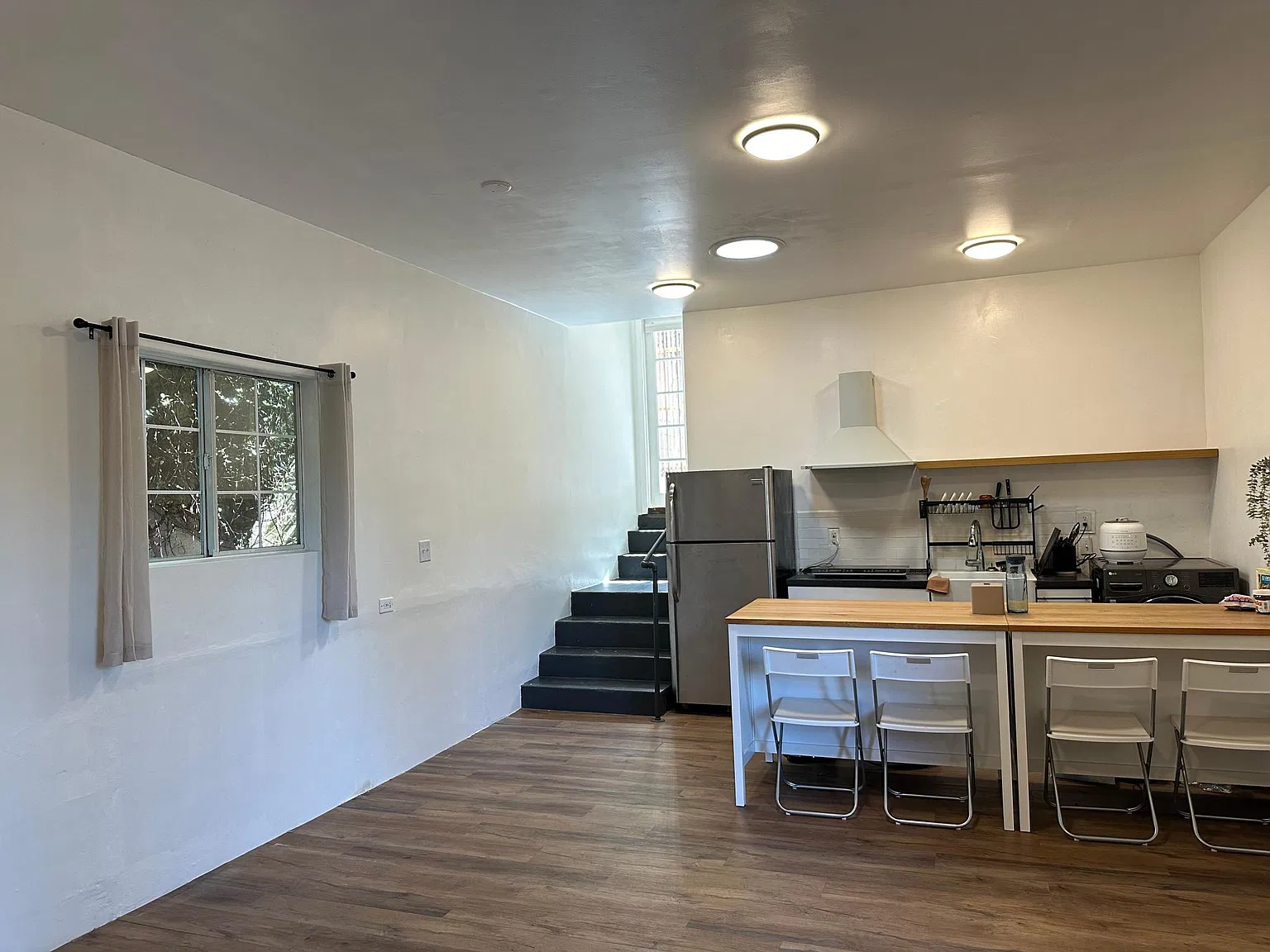 814 N Coronado St — Photo 2