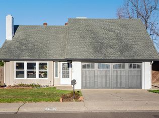 5690 Mesa Verde Cir, Rocklin, CA 95677