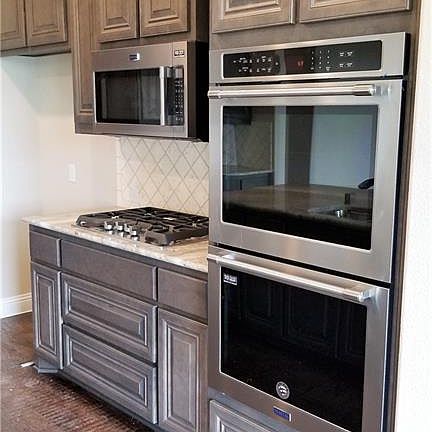 4th image of 4300 Pecan Ln