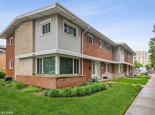 2450 W Birchwood Ave APT D, Chicago, IL 60645