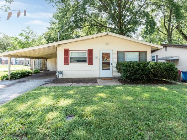 100 Young Dr, Saint Louis, MO 63135