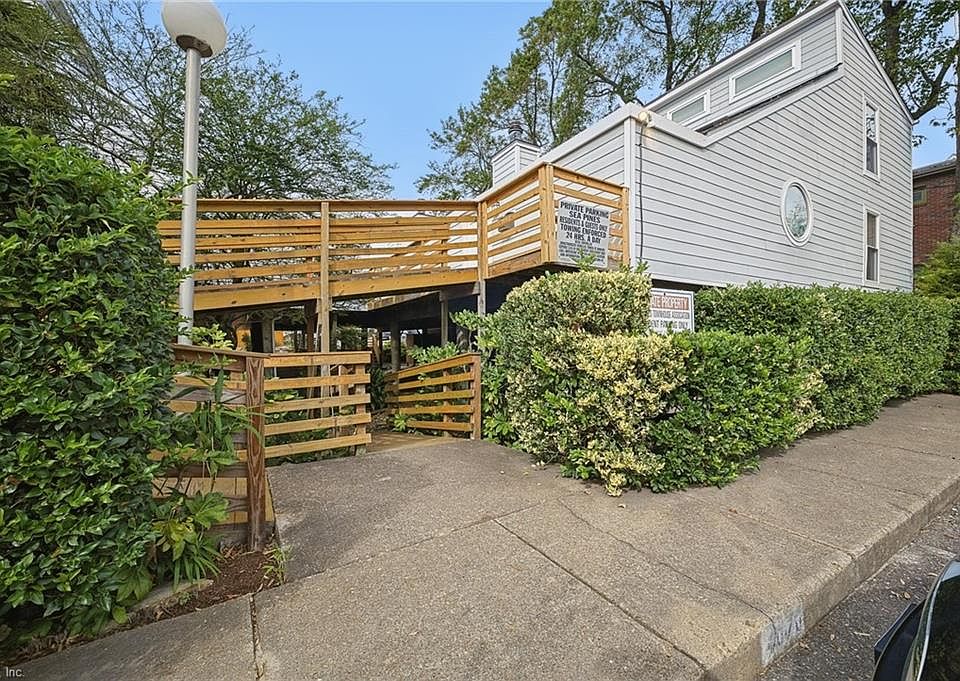 1st image of 407 33rd St APT B