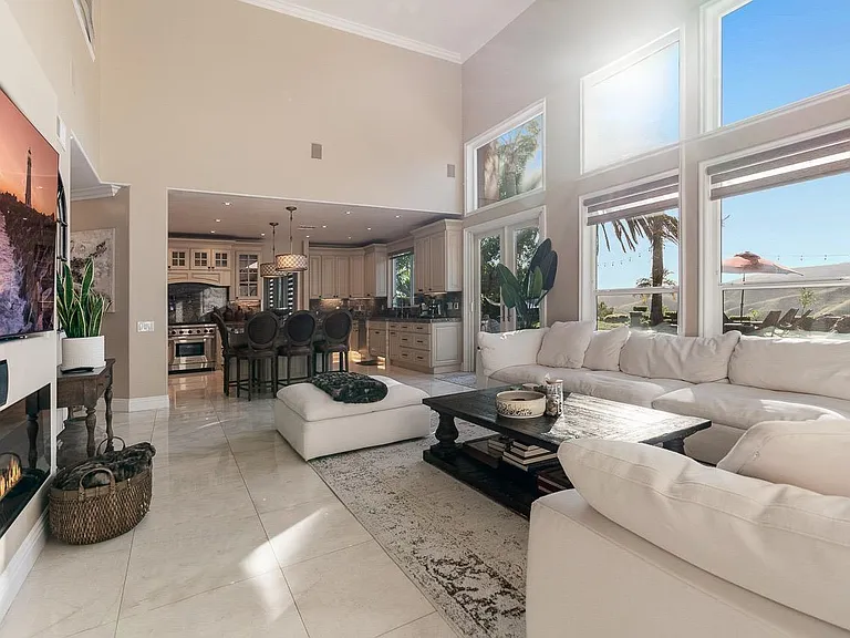 5415 Camino De Bryant — Photo 10