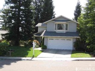 2419 Hill View Ln, Pinole, CA 94564