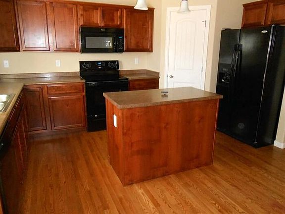 5th image of 2288 Sopris Cir