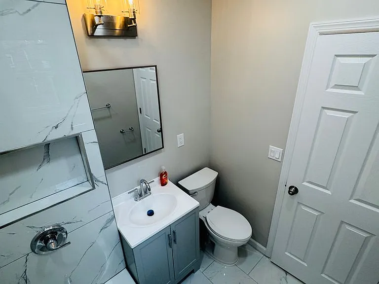 53-55 Henry St #57 — Photo 33