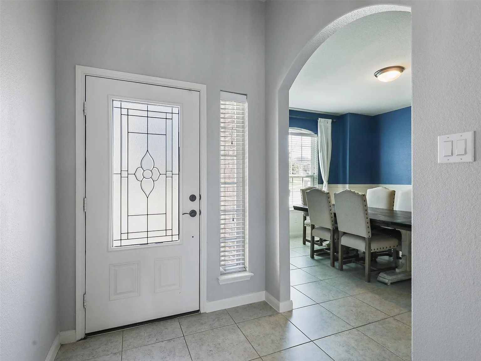 3 bed, 1769 sqft, $2,050 — Photo 4