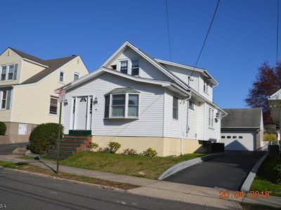 124 N 15th St, Prospect Park, NJ, 07508