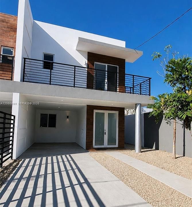 1st image of 3675 Thomas Ave #3675