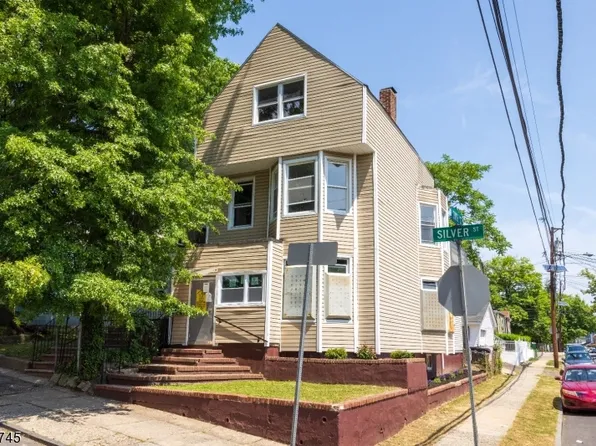 35 SILVER ST, Newark City, NJ 07106