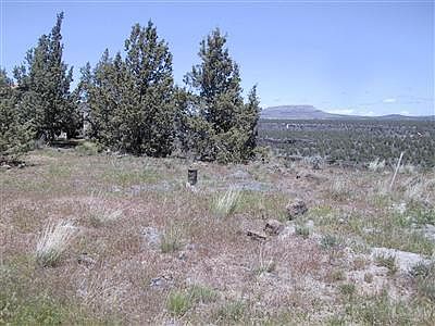 5th image of 16685 SW Chinook Dr