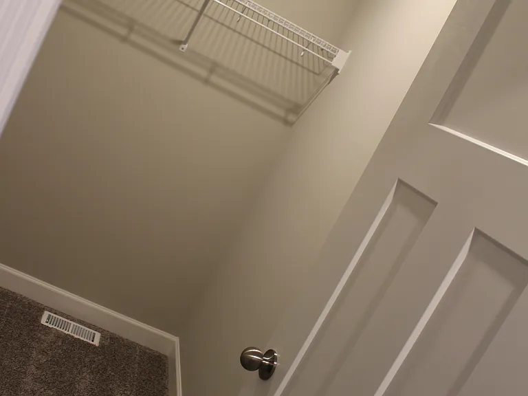 Master Closet1