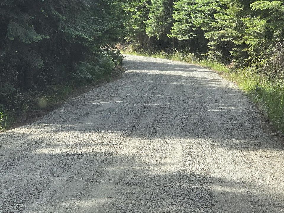 2nd image of Nka E Alder Creek Rd