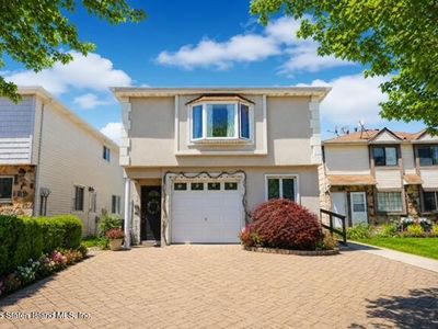 59 Luke Ct, Staten Island, NY, 10306