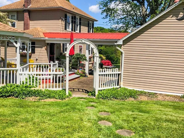 21632 New Freedom Rd, Freeland, MD 21053