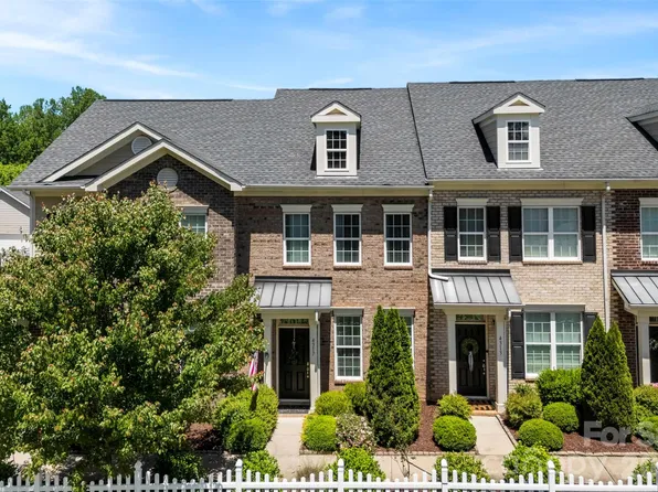 4317 Courtly Ln, Belmont, NC 28012