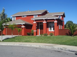 834 W Cromwell St, Rialto, CA 92376