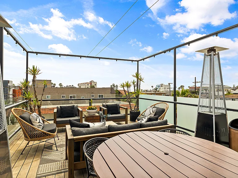 1308 Pacific Ave — Photo 41