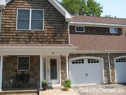 Front Entrance/Garage