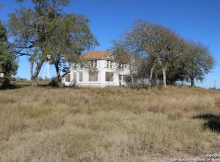 3050 County Road 182, Kenedy, TX 78119