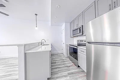 3005-3007 Brereton St #3 — Photo 14