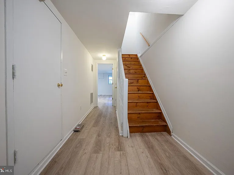 2822 Ogden St #A — Photo 9