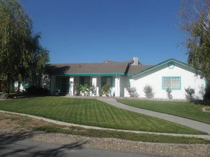 90 Cormorant Dr photo 1