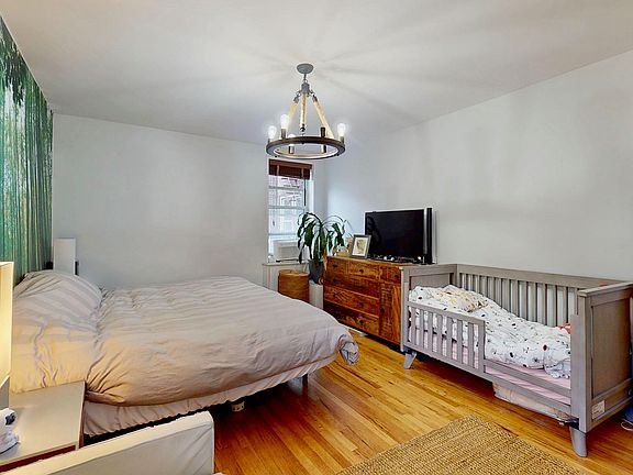 3rd image of 3165 Nostrand Ave APT 4T