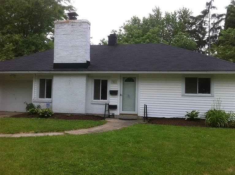 1st image of 3821 Saranac Dr