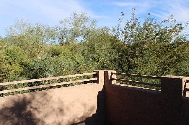 balcony view2