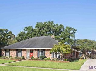 1448 Cora Dr, Baton Rouge, LA 70815