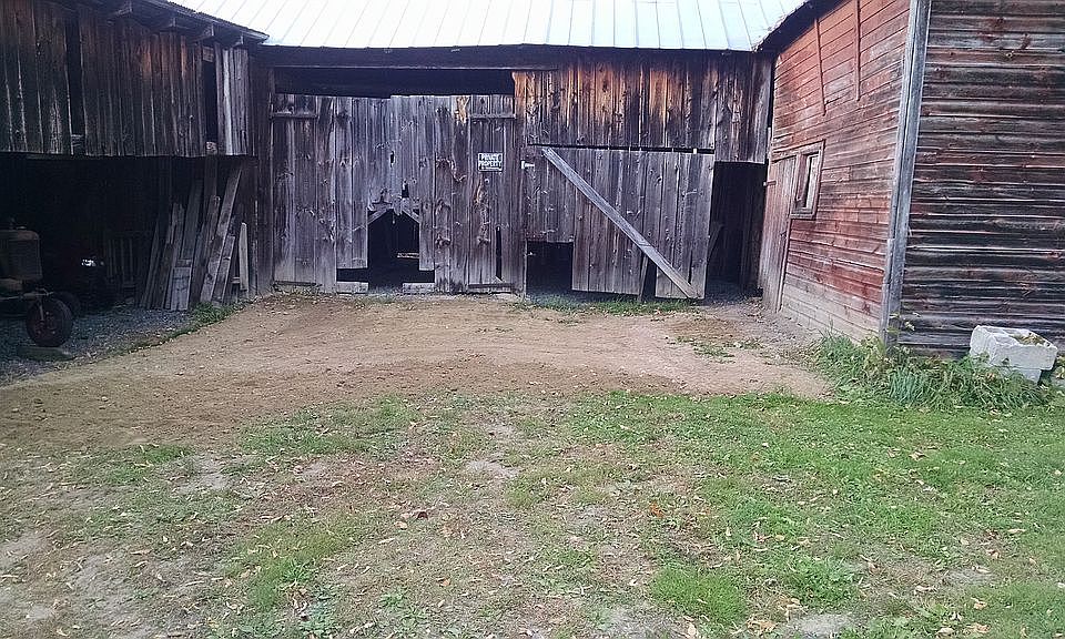 Back barn