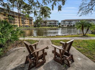 5817 Park St N APT 204, Saint Petersburg, FL 33709
