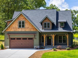 1918 Corral Rd, Signal Mountain, TN 37377