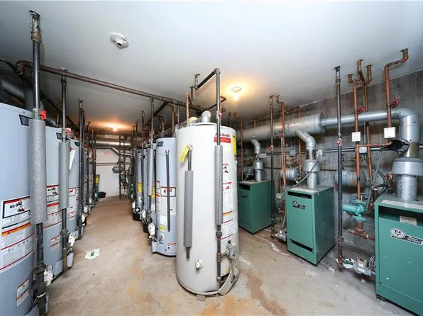 1856 East 13th Street image 20 of 27