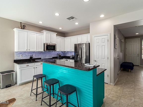 3rd image of 19112 E Kingbird Dr