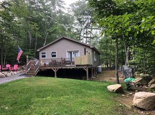 1107 Middle Beach Rd, Raymond, ME 04071