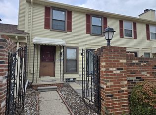 38844 Golfview Dr E #1, Clinton Township, MI 48038