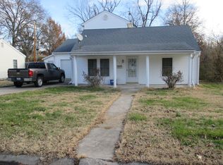 206 Pinewood Dr, Columbia, MO 65203