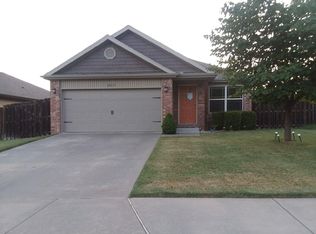 2408 S 11th Pl, Rogers, AR 72758