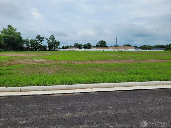 205 Charles Ct, Covington, OH 45318