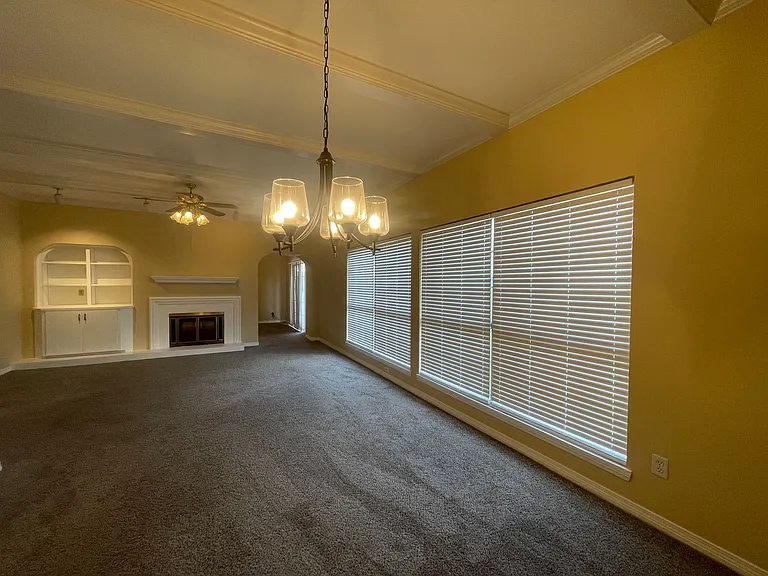 409 Teak Dr — Photo 7