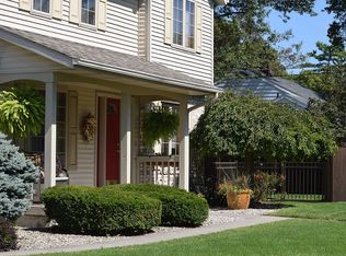 423 Oxford Dr, Bryan, OH 43506