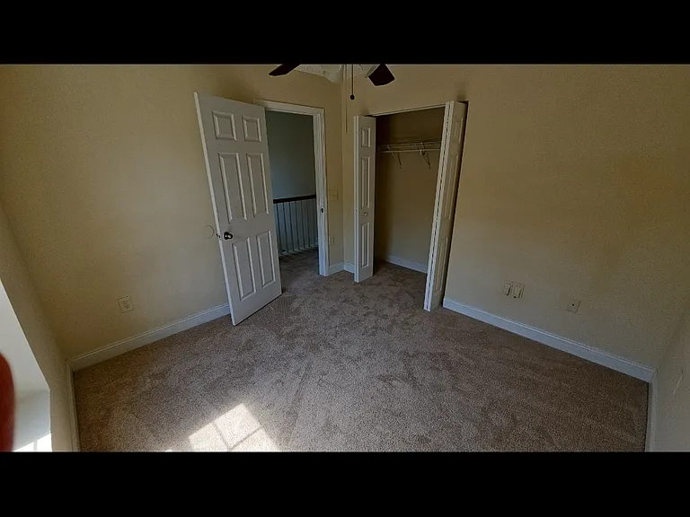 13631 Riding Hill Ave — Photo 11