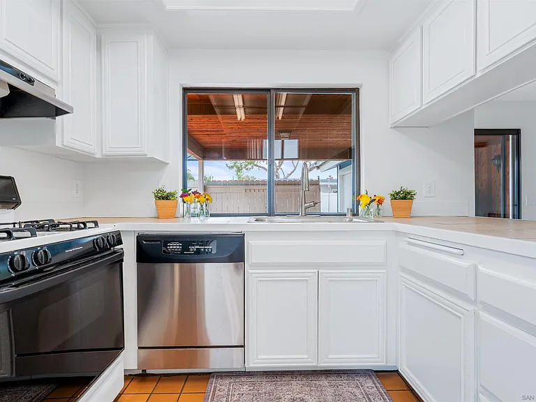 2435 Camino Del Mar — Photo 28