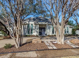 9025 Maguires Bridge Dr, Dallas, TX 75231
