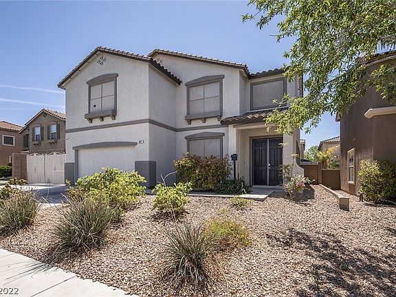 2nd image of 827 Galingale Ct