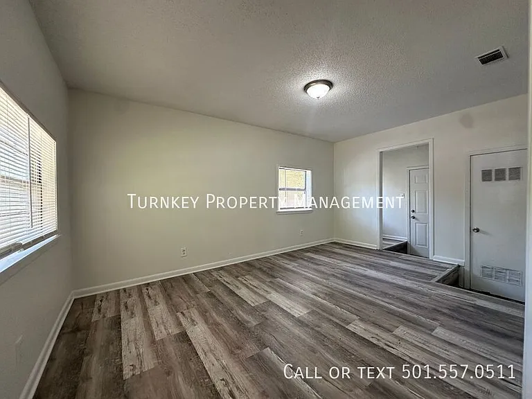 4112 Elam St — Photo 7