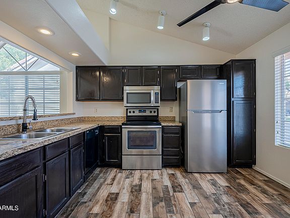 5th image of 3931 E ORCHID Lane